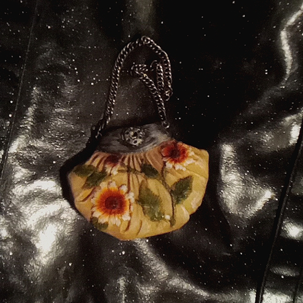 Ceramic Purse Figurine Vintage